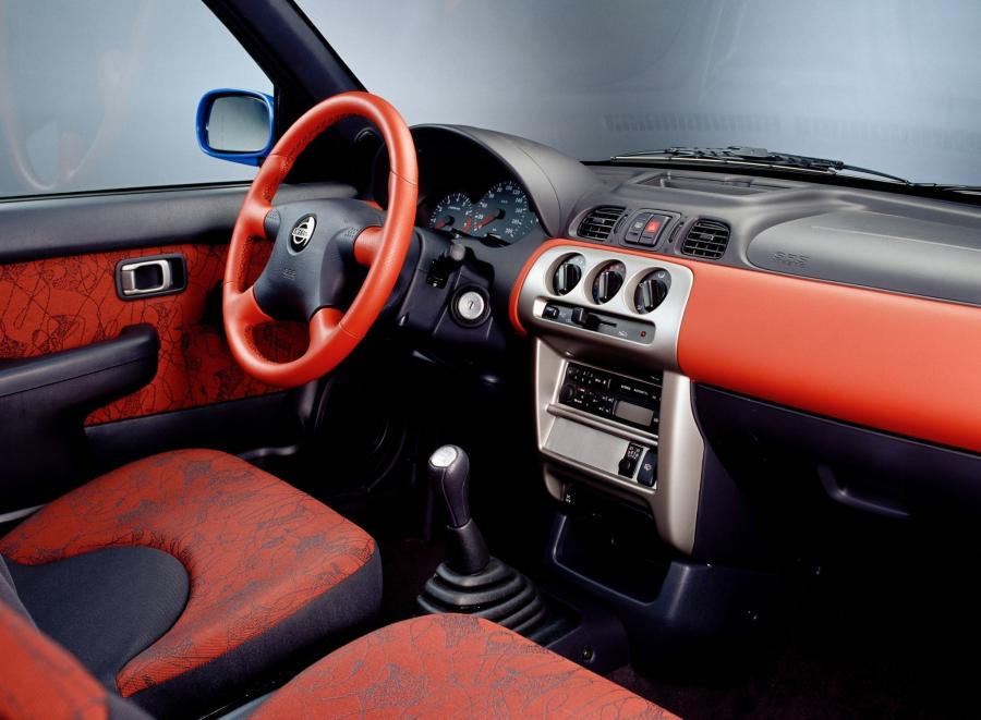  Nissan Micra 3-Door 1999 года  (фото 4 из 4)